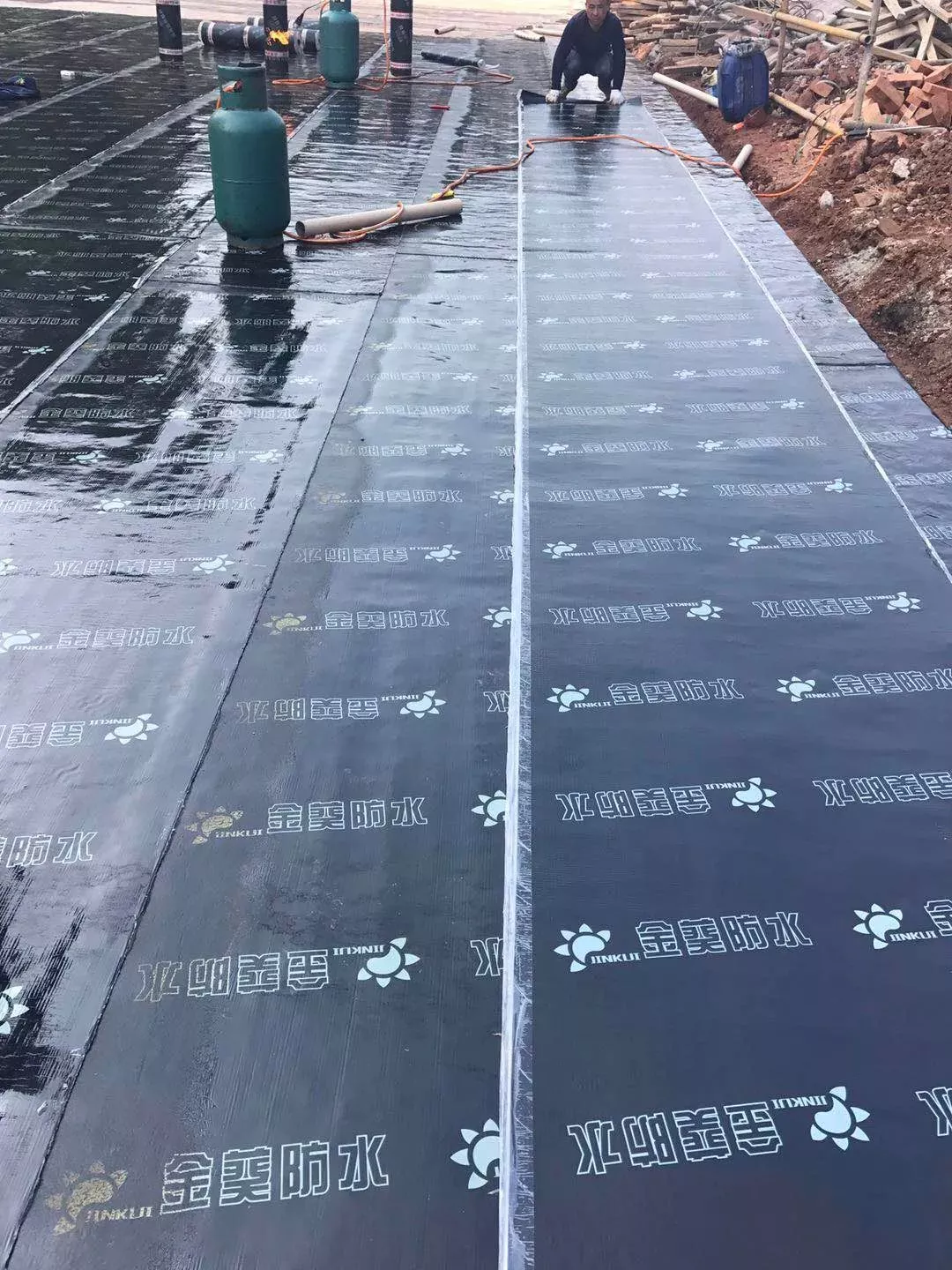 金葵防水承接沅陵茶葉市場新建項目防水工程